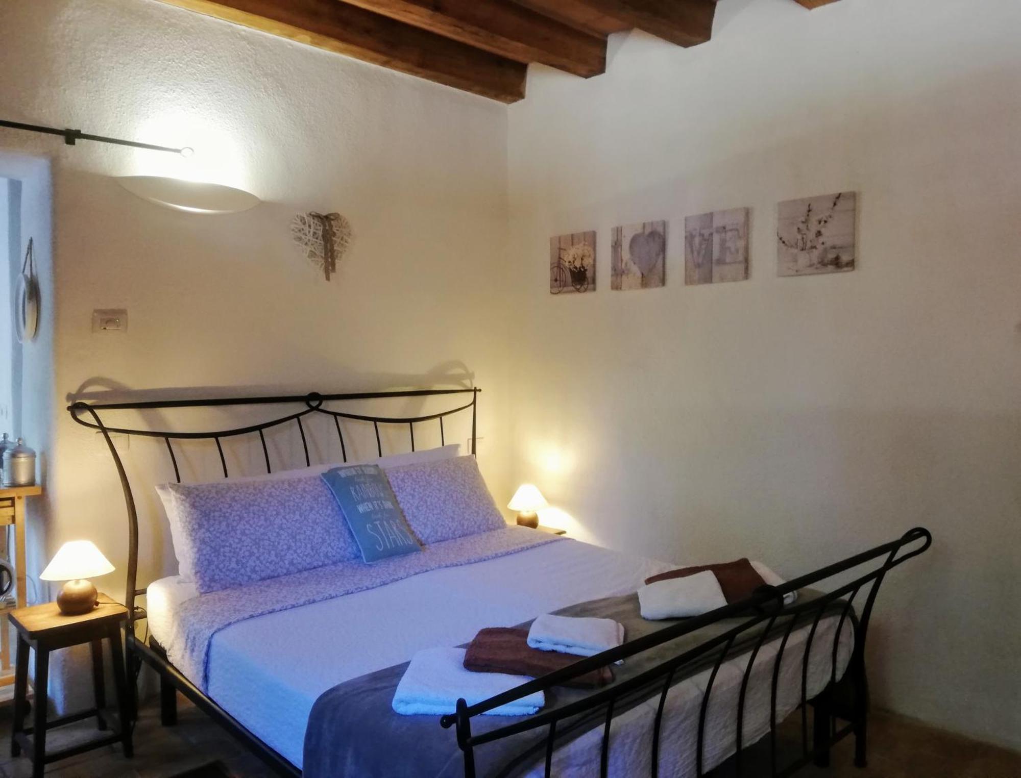 Le Ginestre Apartments Assisi Rum bild
